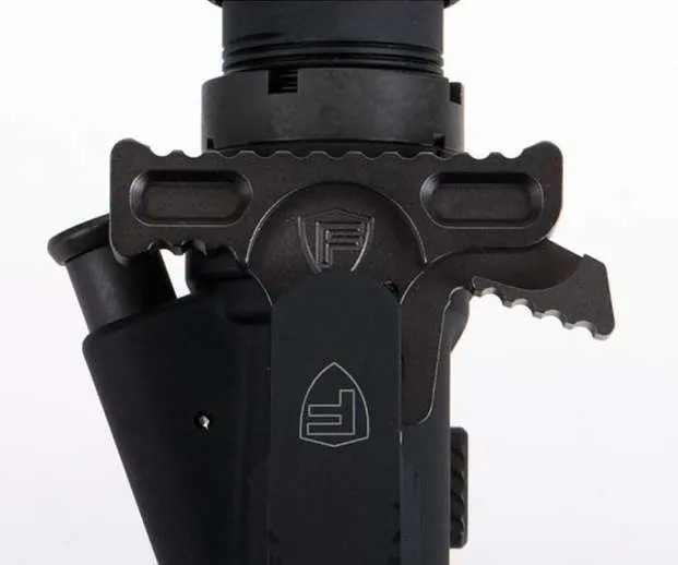 Fortis Hammer 556 Charging Handle - Black - MSRP - $69.95 parhaat AR-15 charging handles