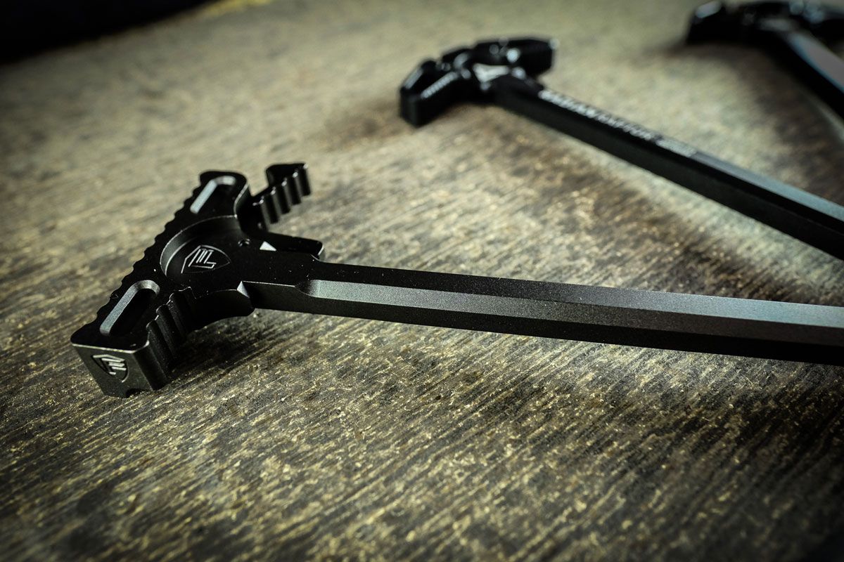 Fortis Hammer 556 Charging Handle - Black - MSRP - $69.95

best AR-15 charging handles